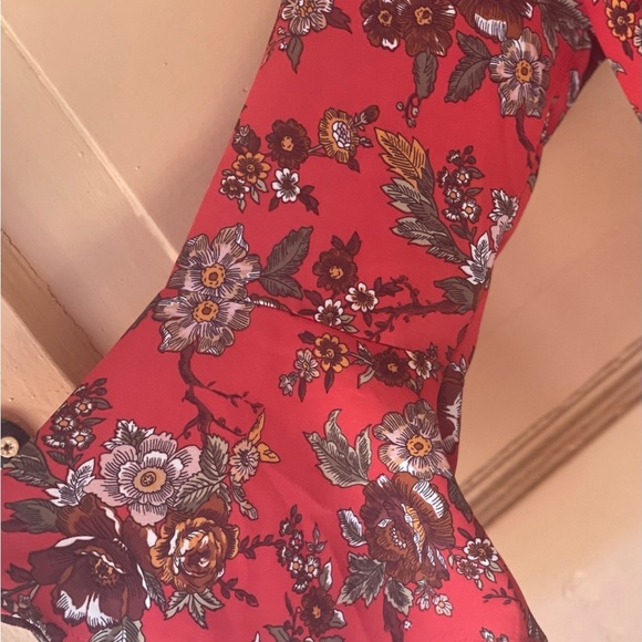 Monteau Red and Gray Wrap Blouse with Bell Sleeves NWOT - Picture 2 of 11